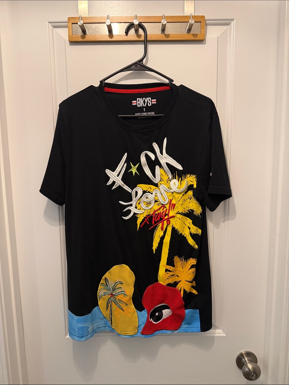 🥳 5 for $25 BUNDLE BKYS Black Short-Sleeve Graphic Palm Tee